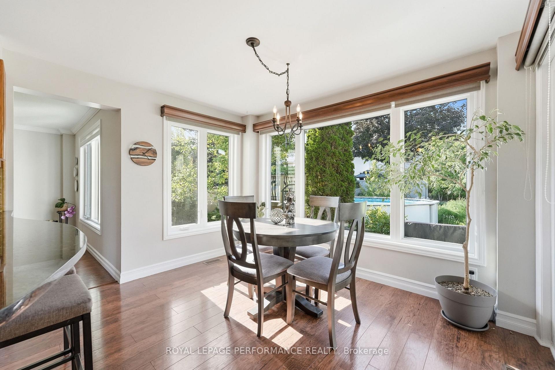 Photo 20 of 14 Wellfleet Crescent, Ottawa, Barrhaven - Cedargrove/Fraserdale — HOMEH