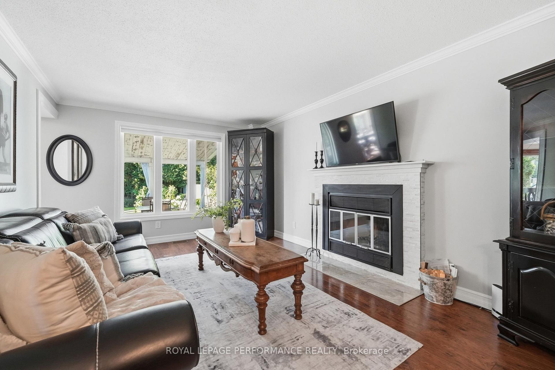 Photo 22 of 14 Wellfleet Crescent, Ottawa, Barrhaven - Cedargrove/Fraserdale — HOMEH