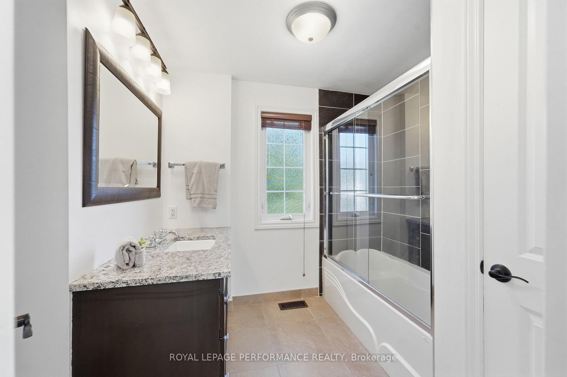 Photo 38 of 14 Wellfleet Crescent, Ottawa, Barrhaven - Cedargrove/Fraserdale — HOMEH