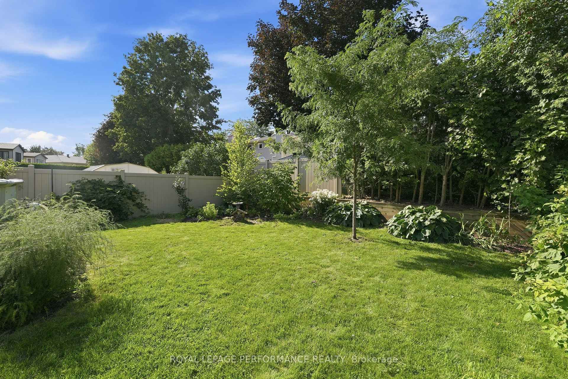 Photo 45 of 14 Wellfleet Crescent, Ottawa, Barrhaven - Cedargrove/Fraserdale — HOMEH