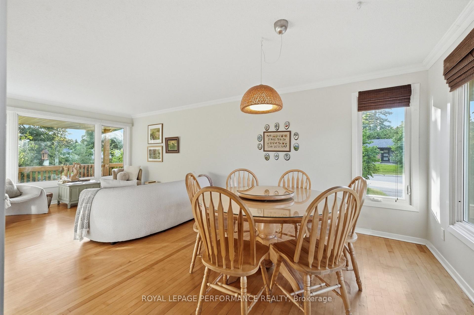 Photo 7 of 3149 Southmore Drive E, Ottawa, Riverside Park South — HOMEH