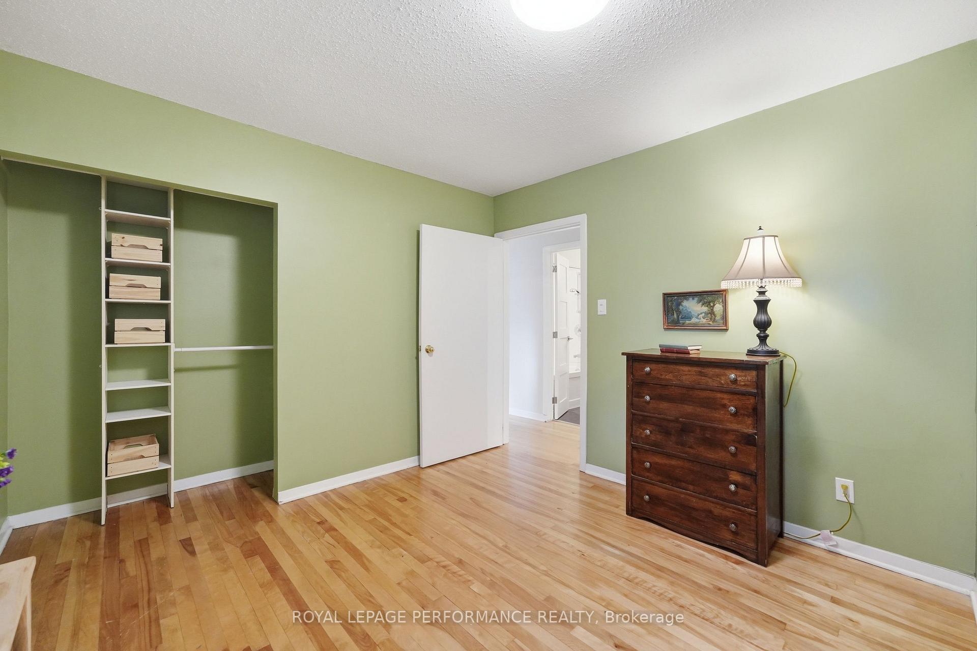 Photo 20 of 3149 Southmore Drive E, Ottawa, Riverside Park South — HOMEH