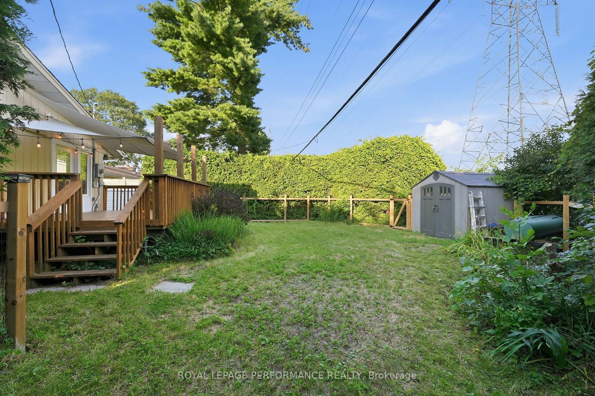 Photo 32 of 3149 Southmore Drive E, Ottawa, Riverside Park South — HOMEH