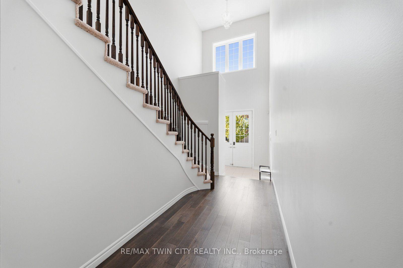 Photo 7 of 151 Bilanski Farm Road, Brantford, Echo Place — HOMEH