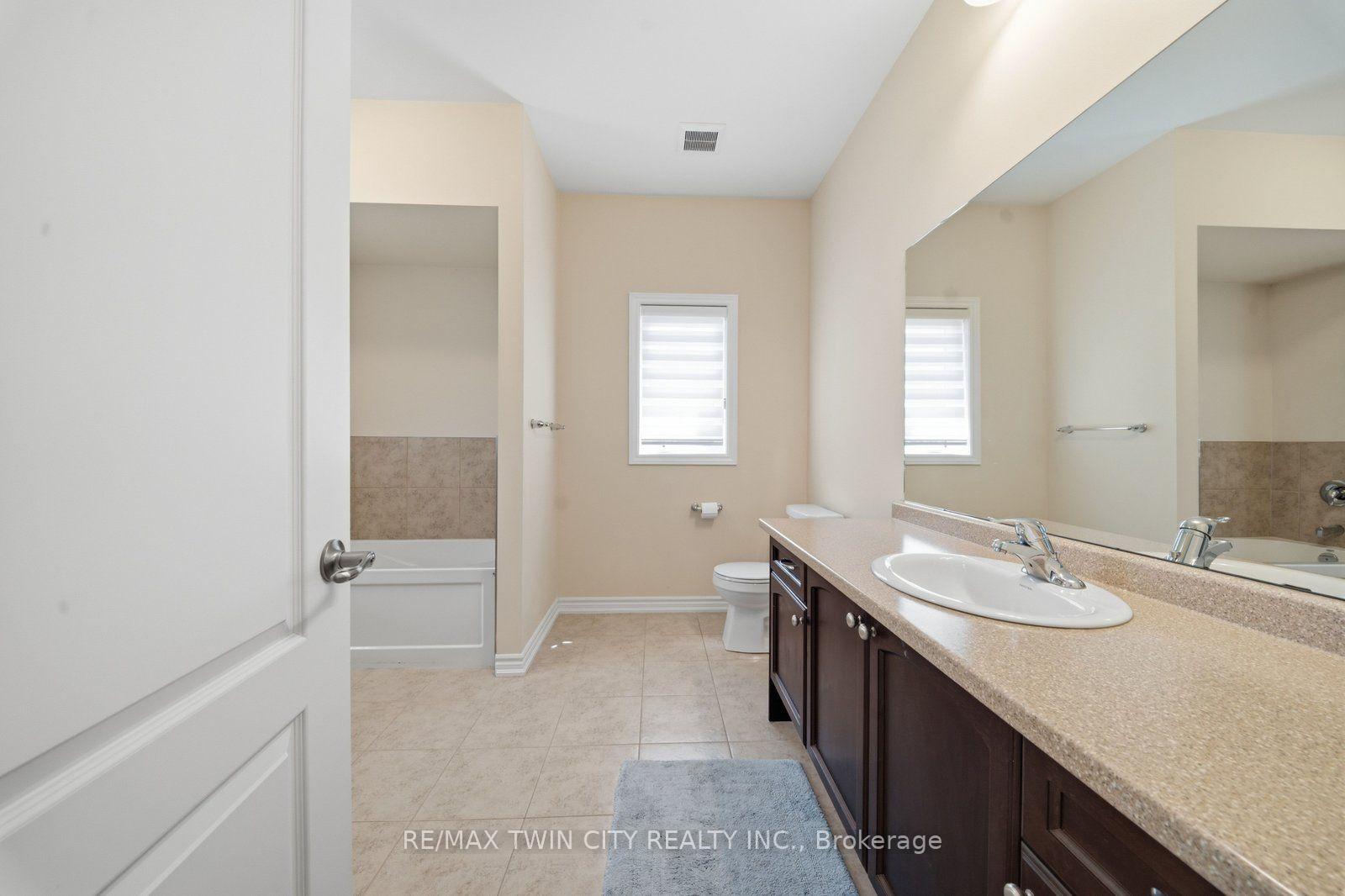 Photo 26 of 151 Bilanski Farm Road, Brantford, Echo Place — HOMEH