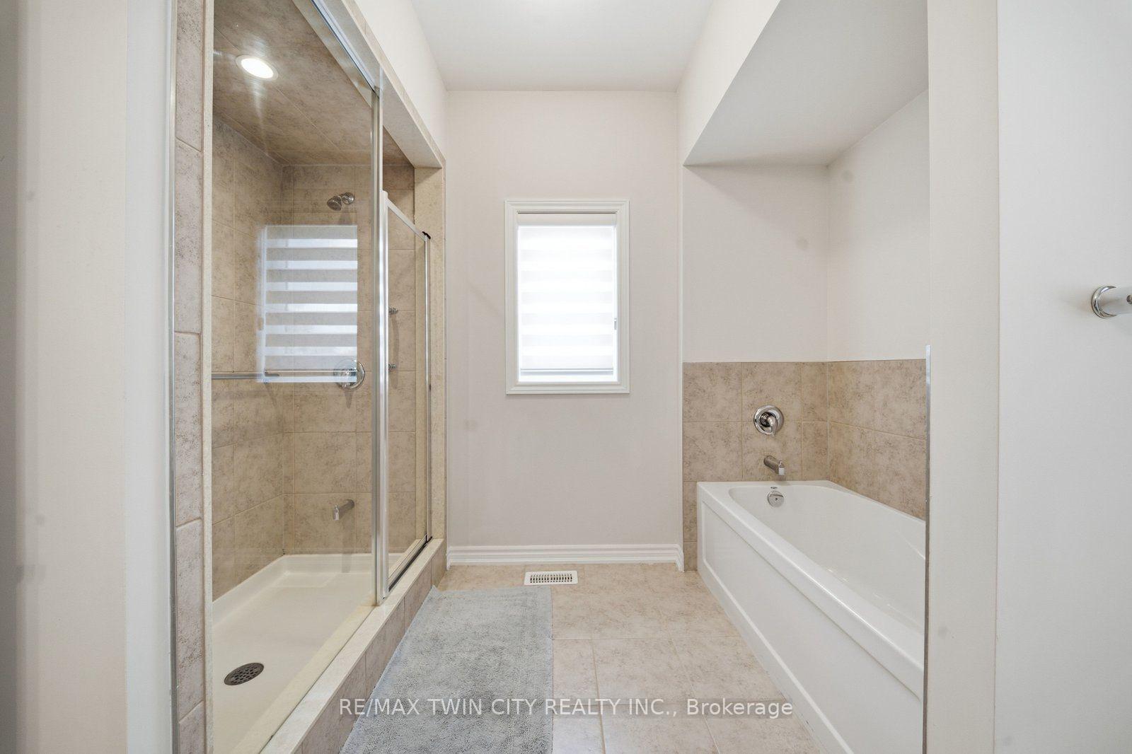 Photo 27 of 151 Bilanski Farm Road, Brantford, Echo Place — HOMEH