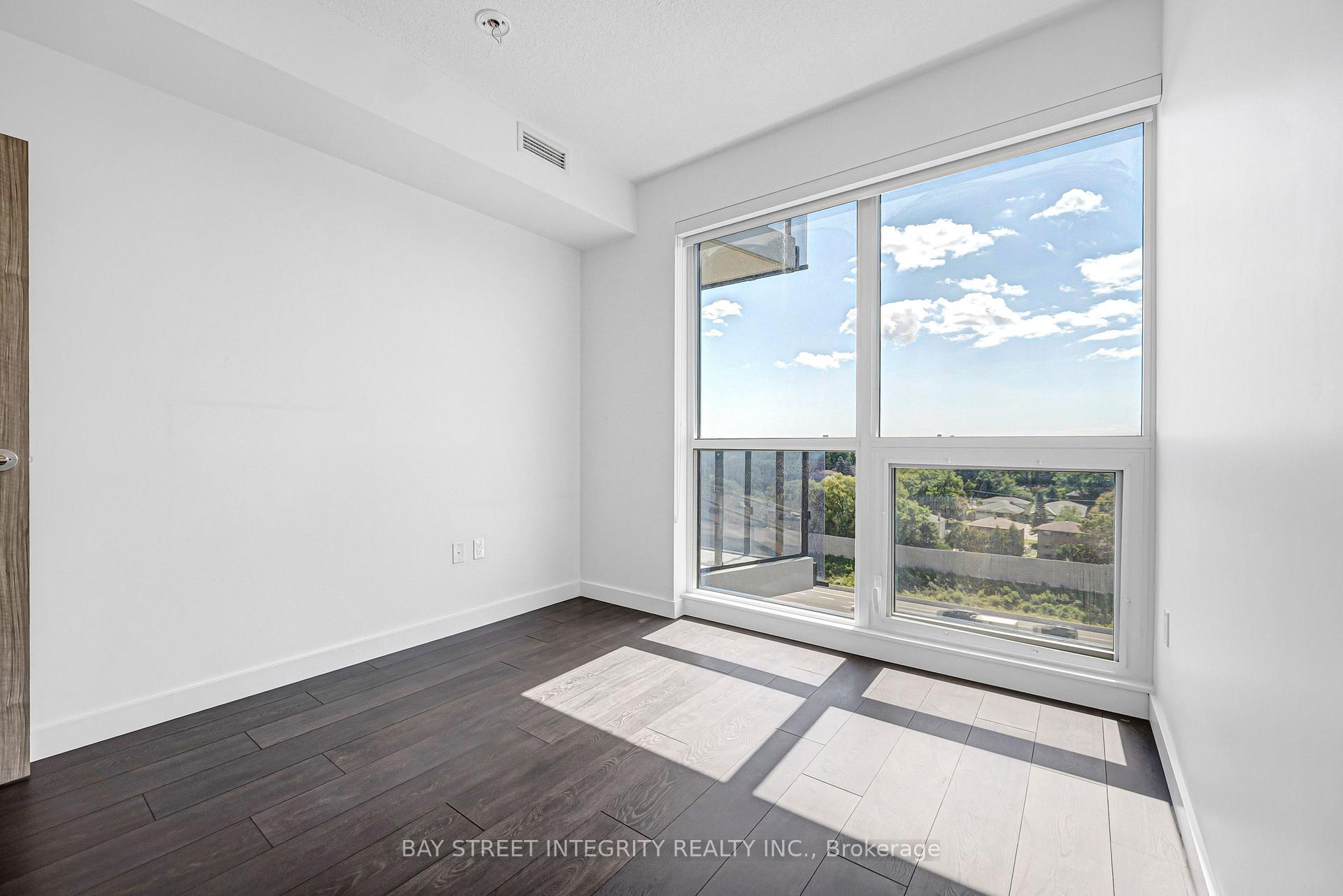 Photo 10 of Unit 1206, 85 McMahon Drive, North York, Bayview Village — HOMEH