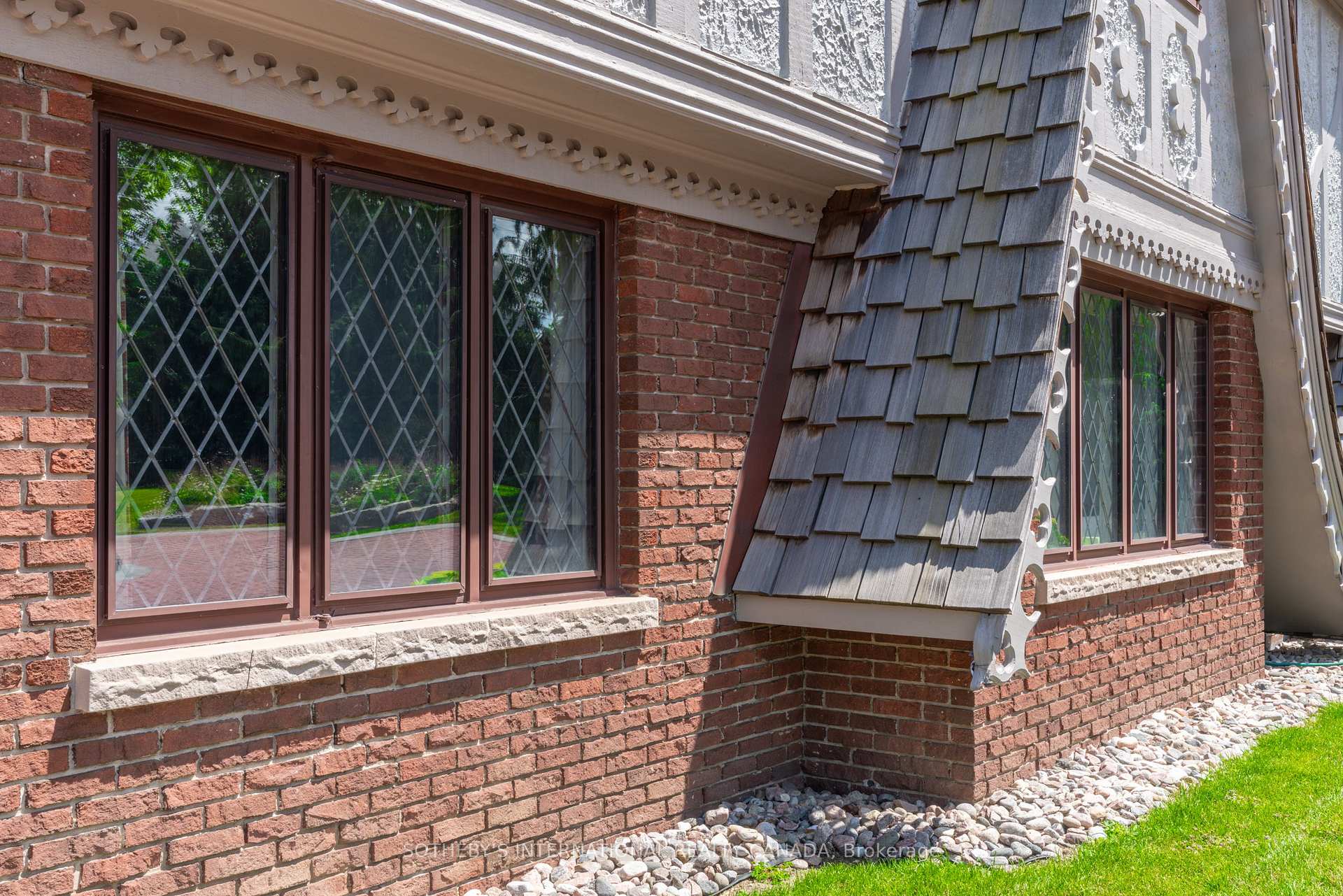 Photo 6 of 787 Simcoe Street N, Oshawa, Centennial — HOMEH