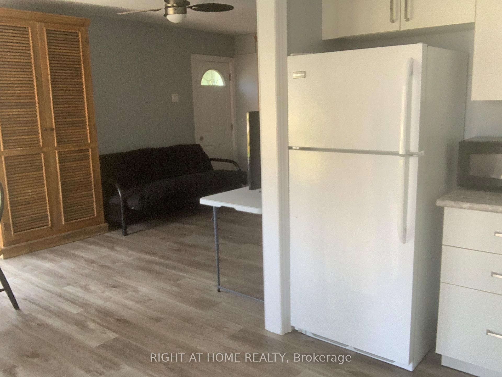 Photo 10 of 118 Sunset Beach Road, Georgina, Pefferlaw — HOMEH