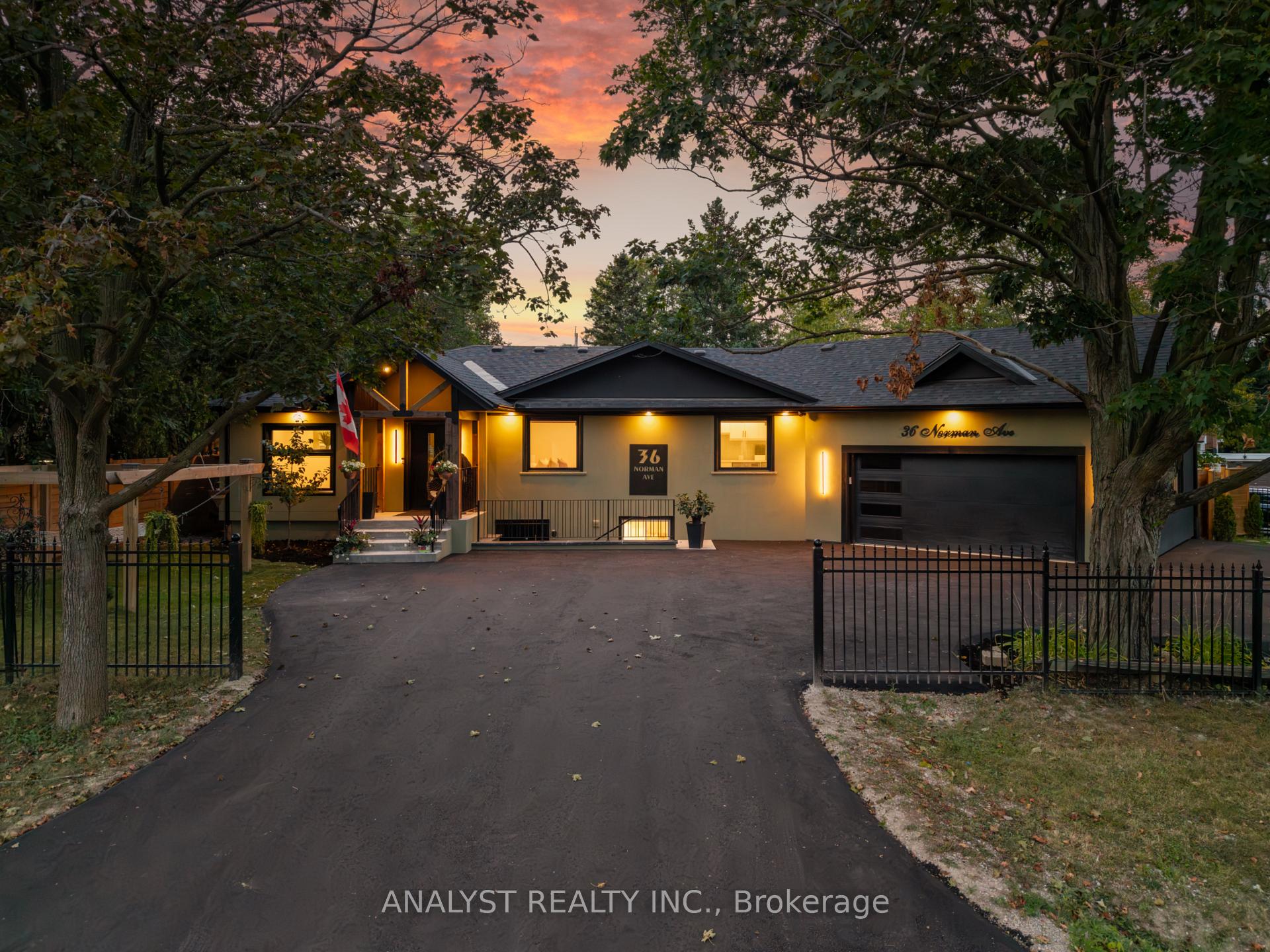 Photo 2 of 36 Norman Avenue, King, Nobleton — HOMEH