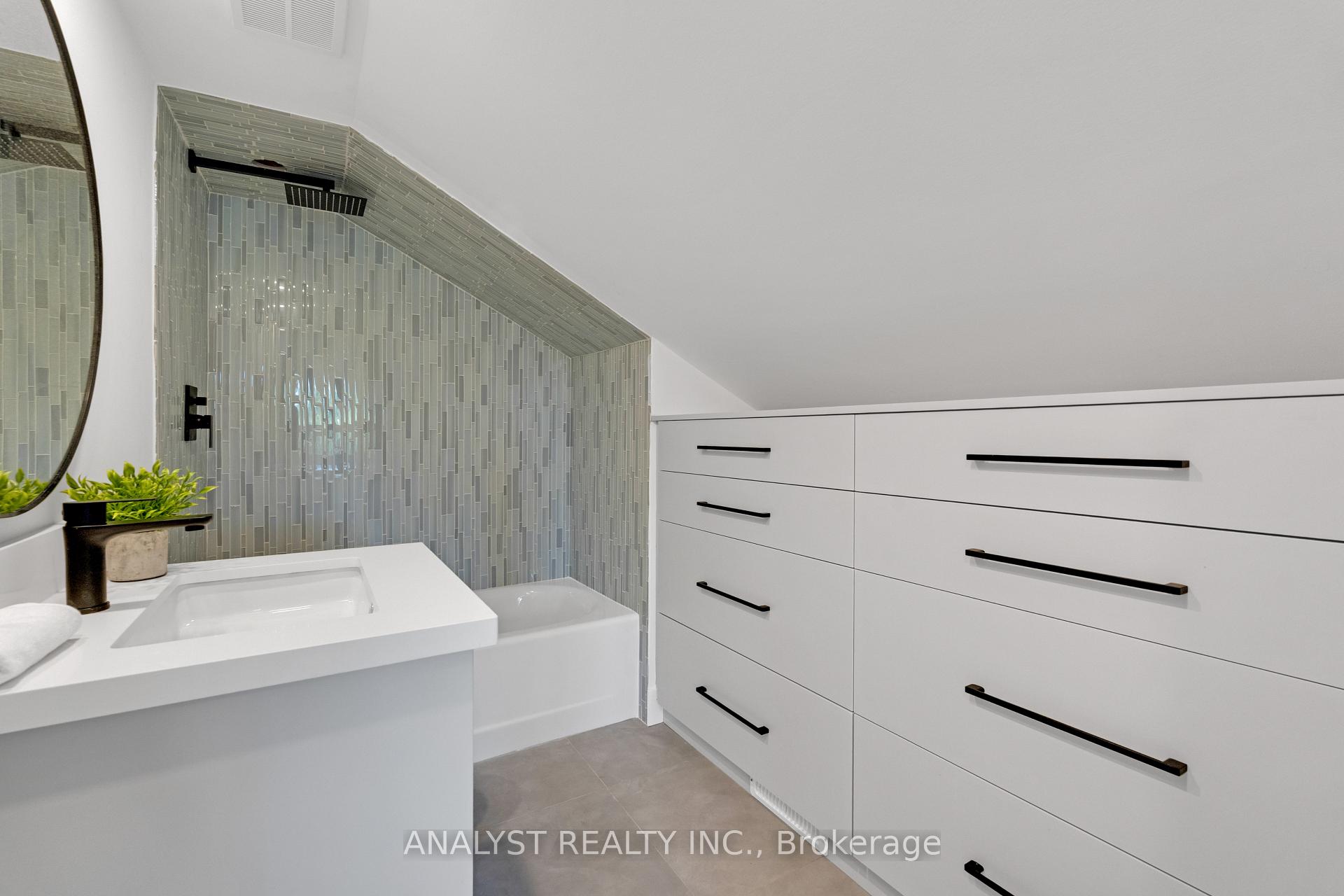 Photo 26 of 36 Norman Avenue, King, Nobleton — HOMEH
