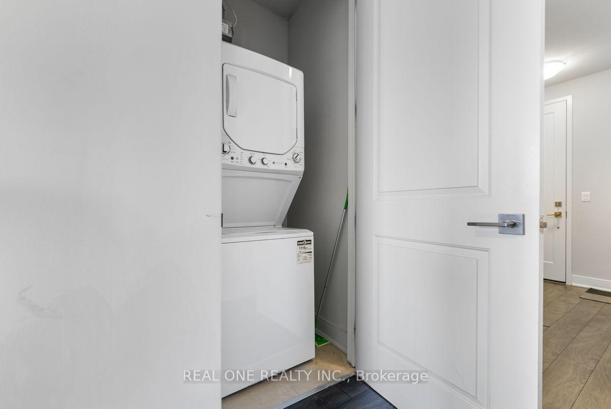 Photo 14 of Unit 503, 150 Main Street W, Hamilton, Central — HOMEH