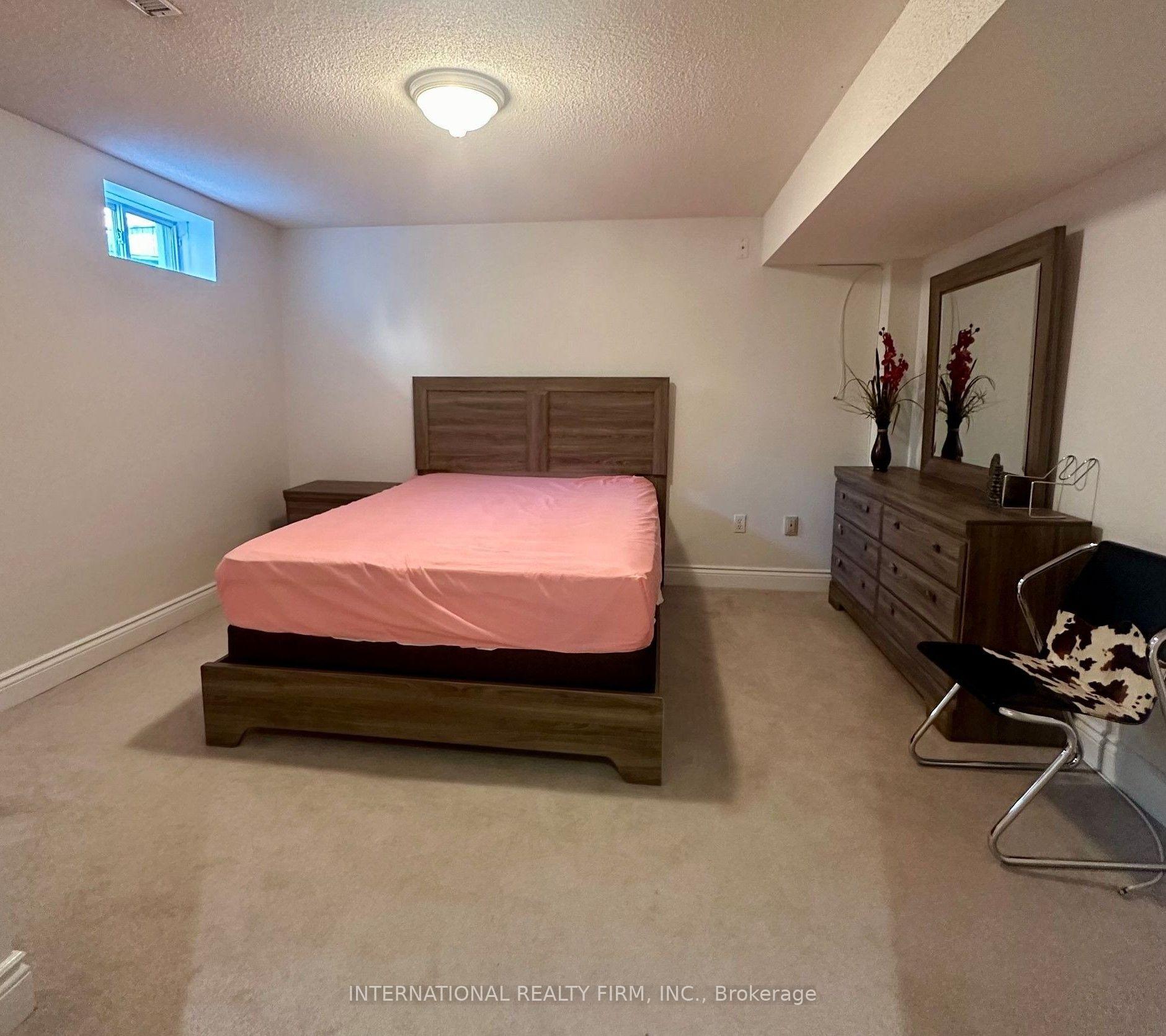Photo 5 of Unit Basement, 156 Jefferson Forest Drive, Richmond Hill, Jefferson — HOMEH