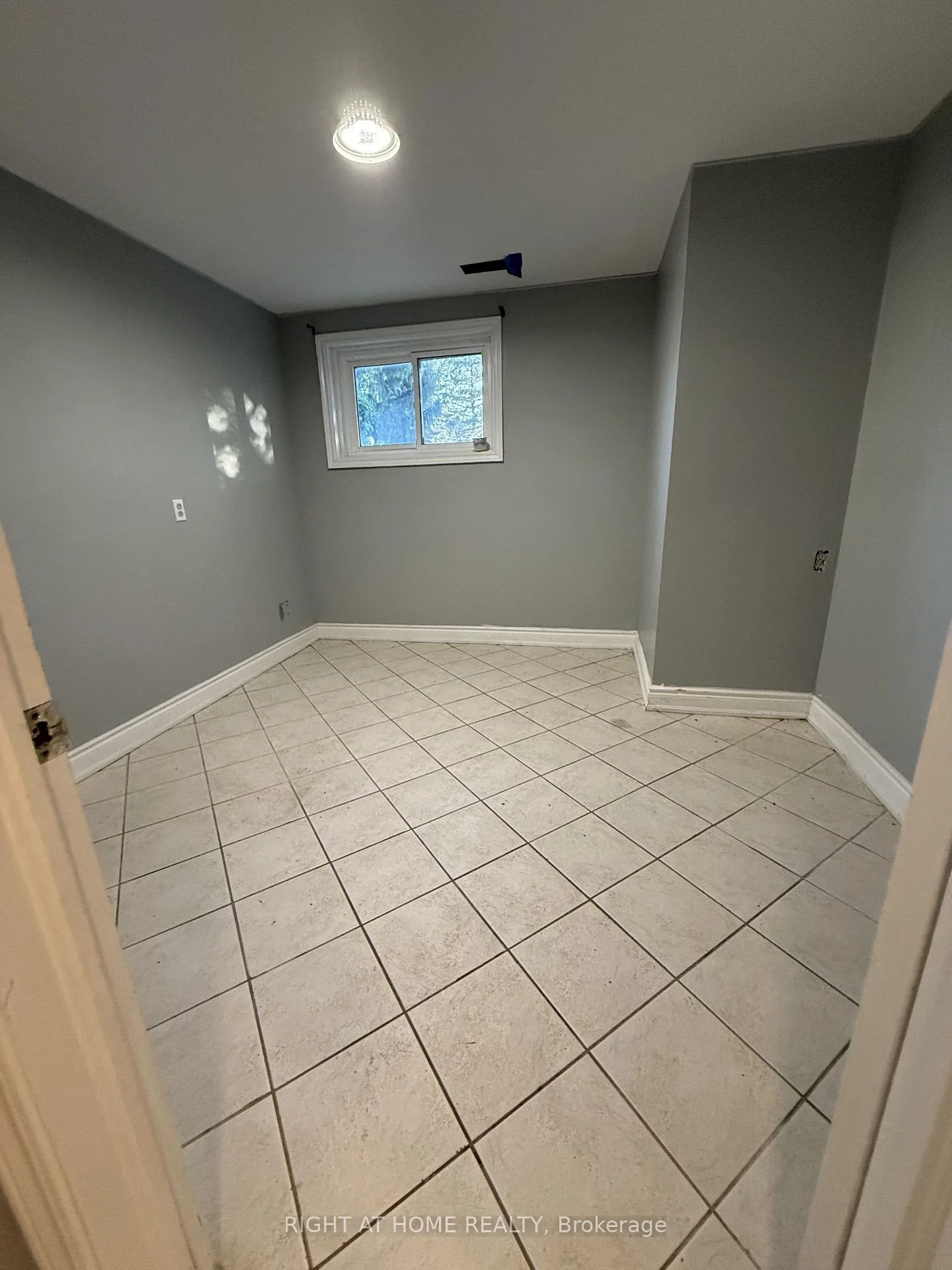 Photo 34 of 12175 Chinguacousy Road, Caledon, Rural Caledon — HOMEH