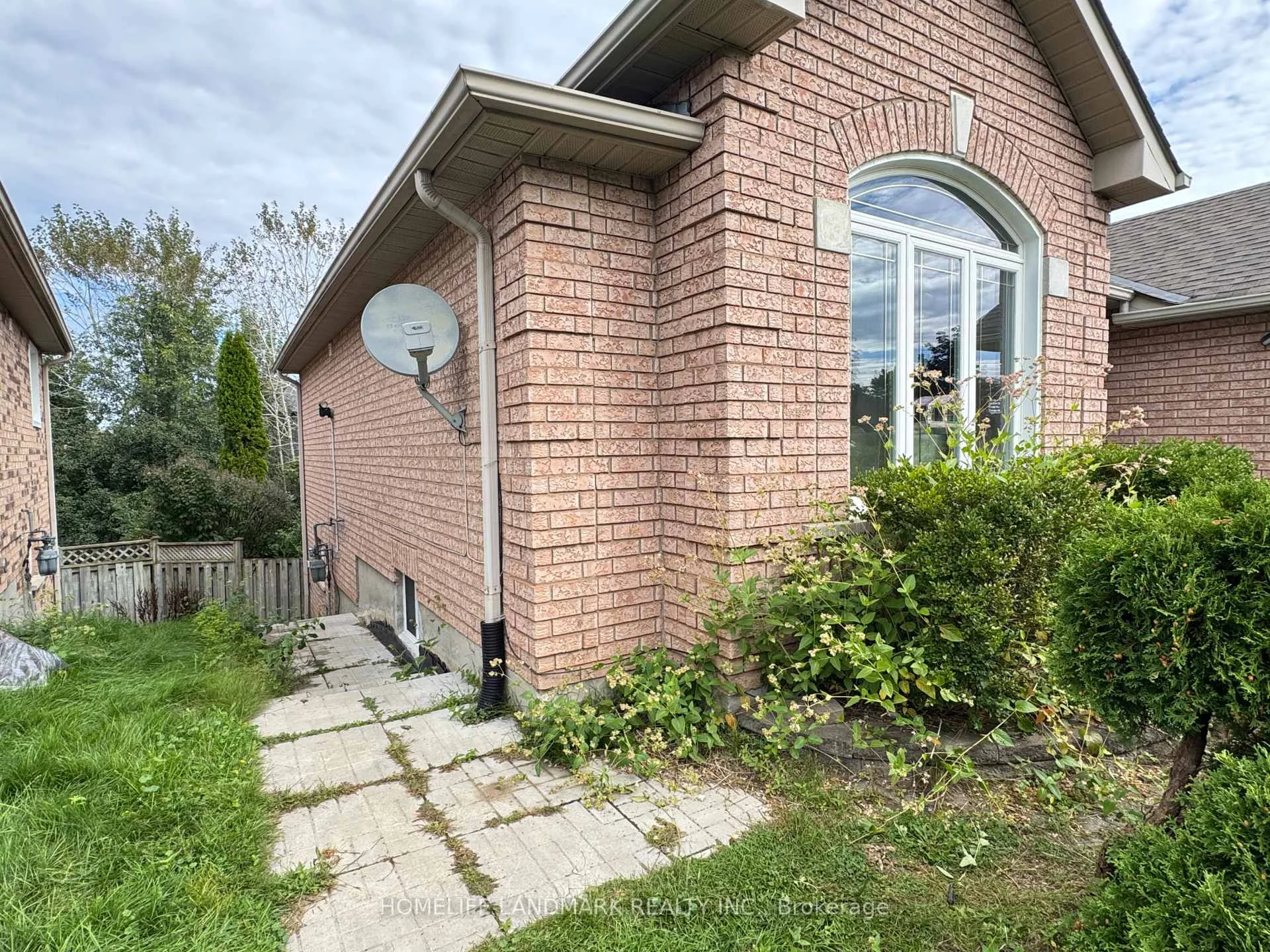 Photo 6 of Unit Lower, 10 Summerset Drive, Barrie, Ardagh — HOMEH