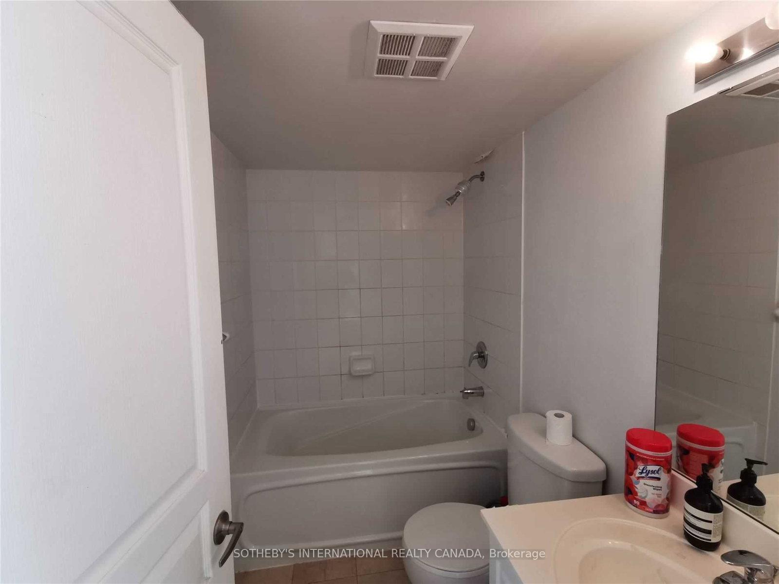 Photo 17 of Unit 1457, 313 Richmond Street E, Toronto, Moss Park — HOMEH
