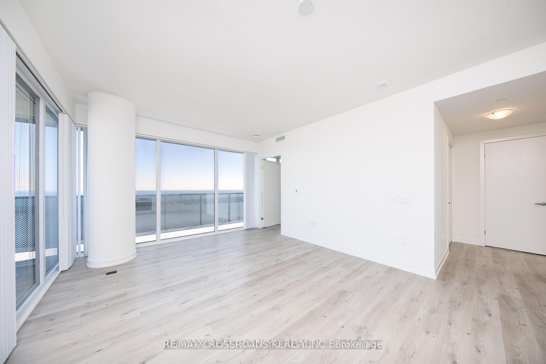 Photo 8 of Unit 5306, 138 Downes Street, Toronto, Waterfront Communities — HOMEH