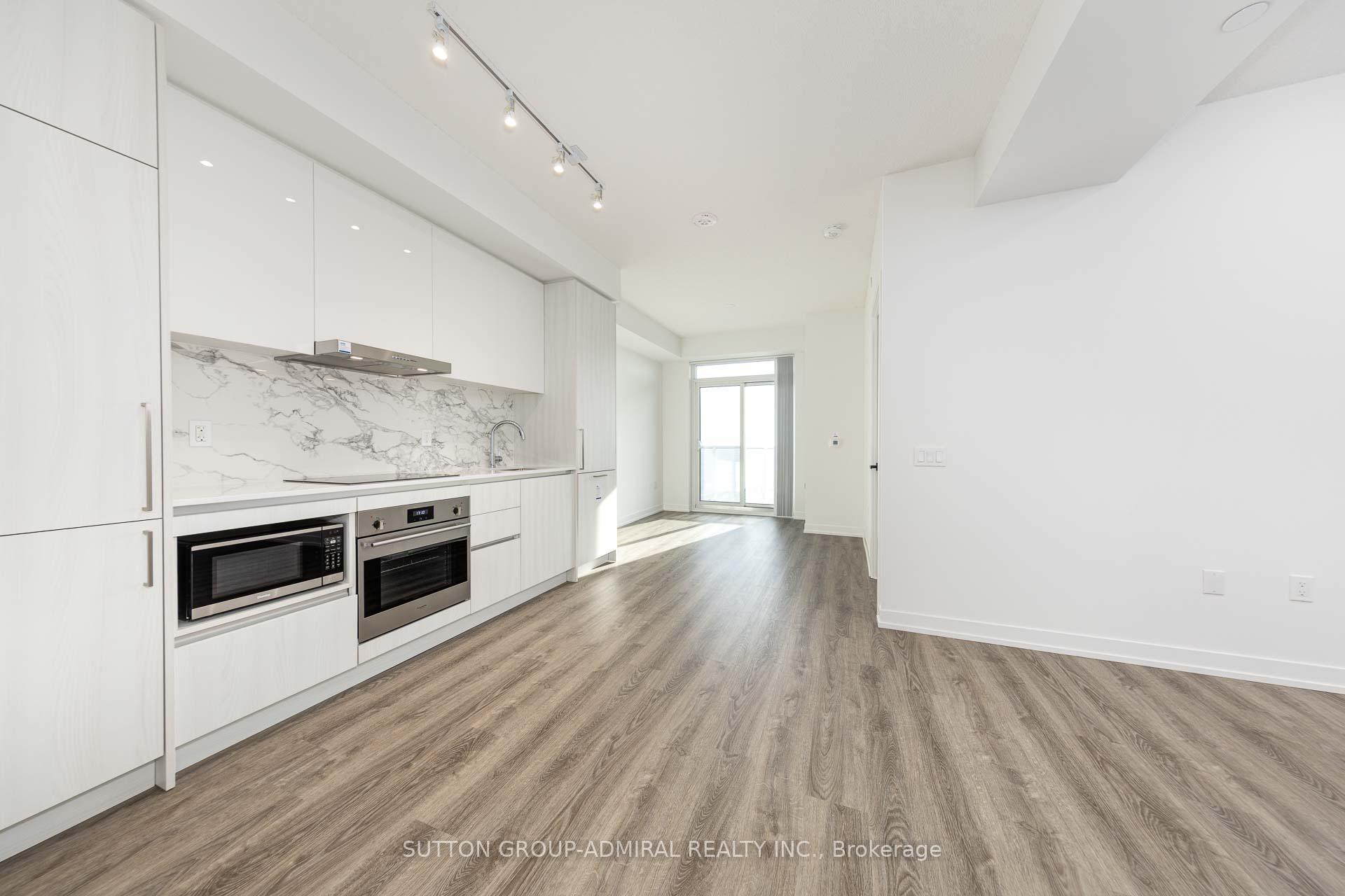 Photo 2 of Unit 4210, 195 Commerce Street, Vaughan, Vaughan Corporate Centre — HOMEH
