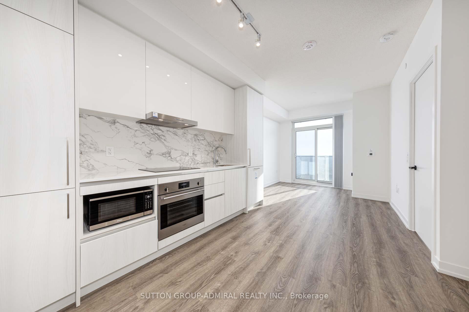Photo 5 of Unit 4210, 195 Commerce Street, Vaughan, Vaughan Corporate Centre — HOMEH
