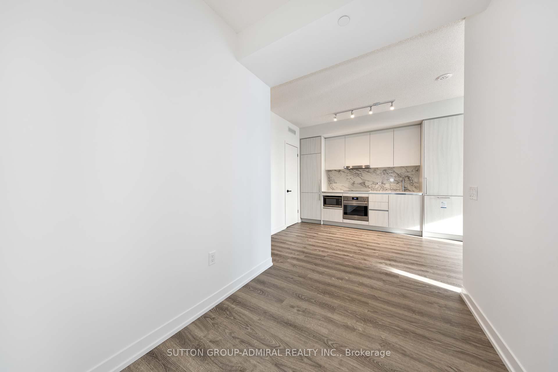 Photo 10 of Unit 4210, 195 Commerce Street, Vaughan, Vaughan Corporate Centre — HOMEH