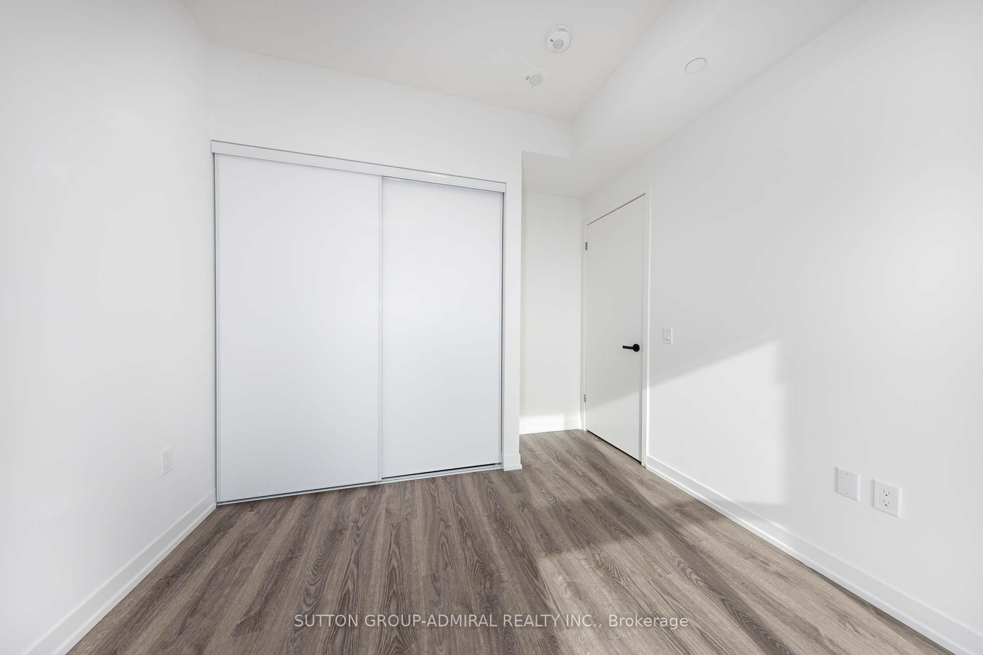 Photo 13 of Unit 4210, 195 Commerce Street, Vaughan, Vaughan Corporate Centre — HOMEH