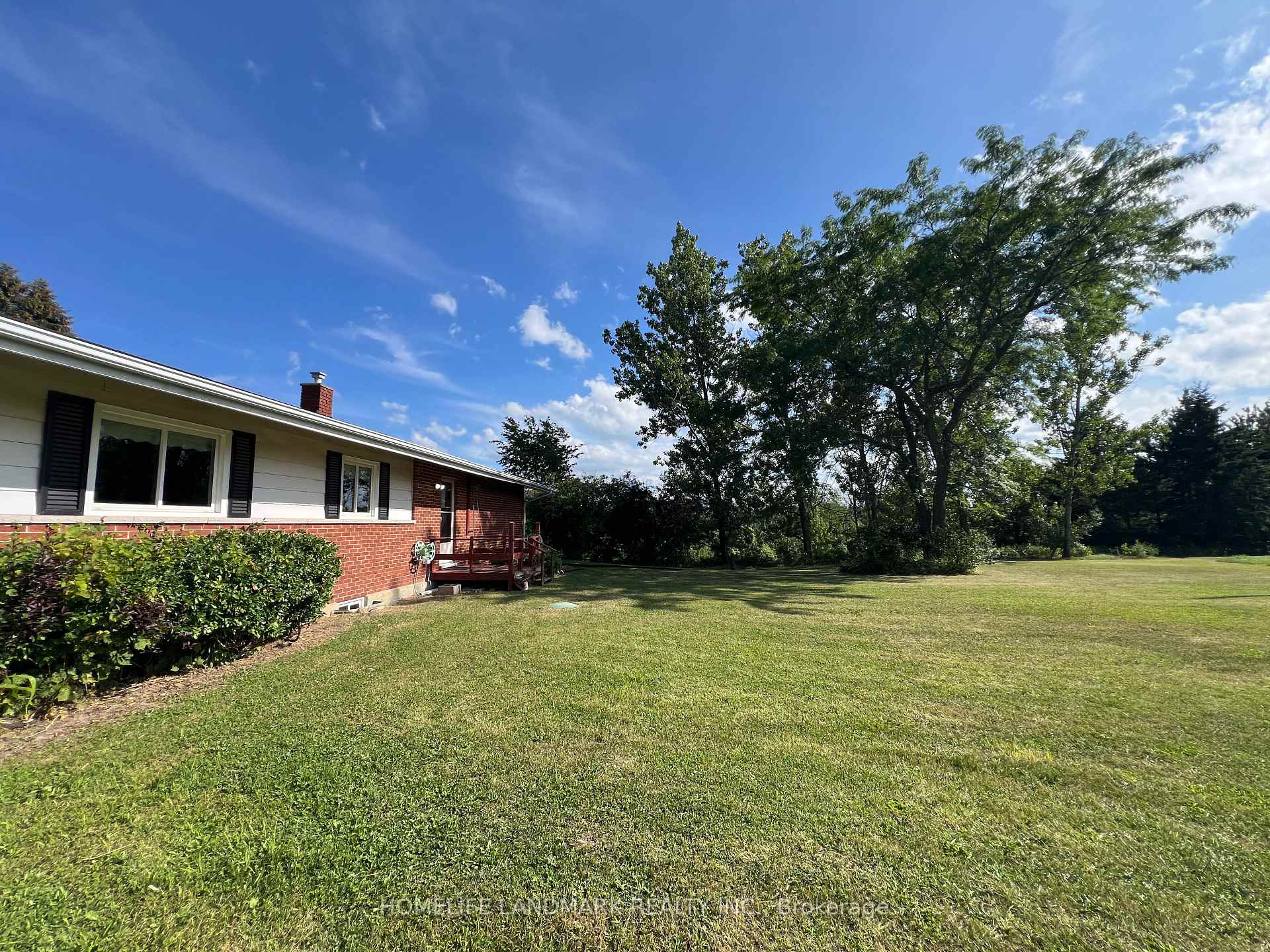 Photo 9 of 1098 15th Side Road, New Tecumseth, Rural New Tecumseth — HOMEH