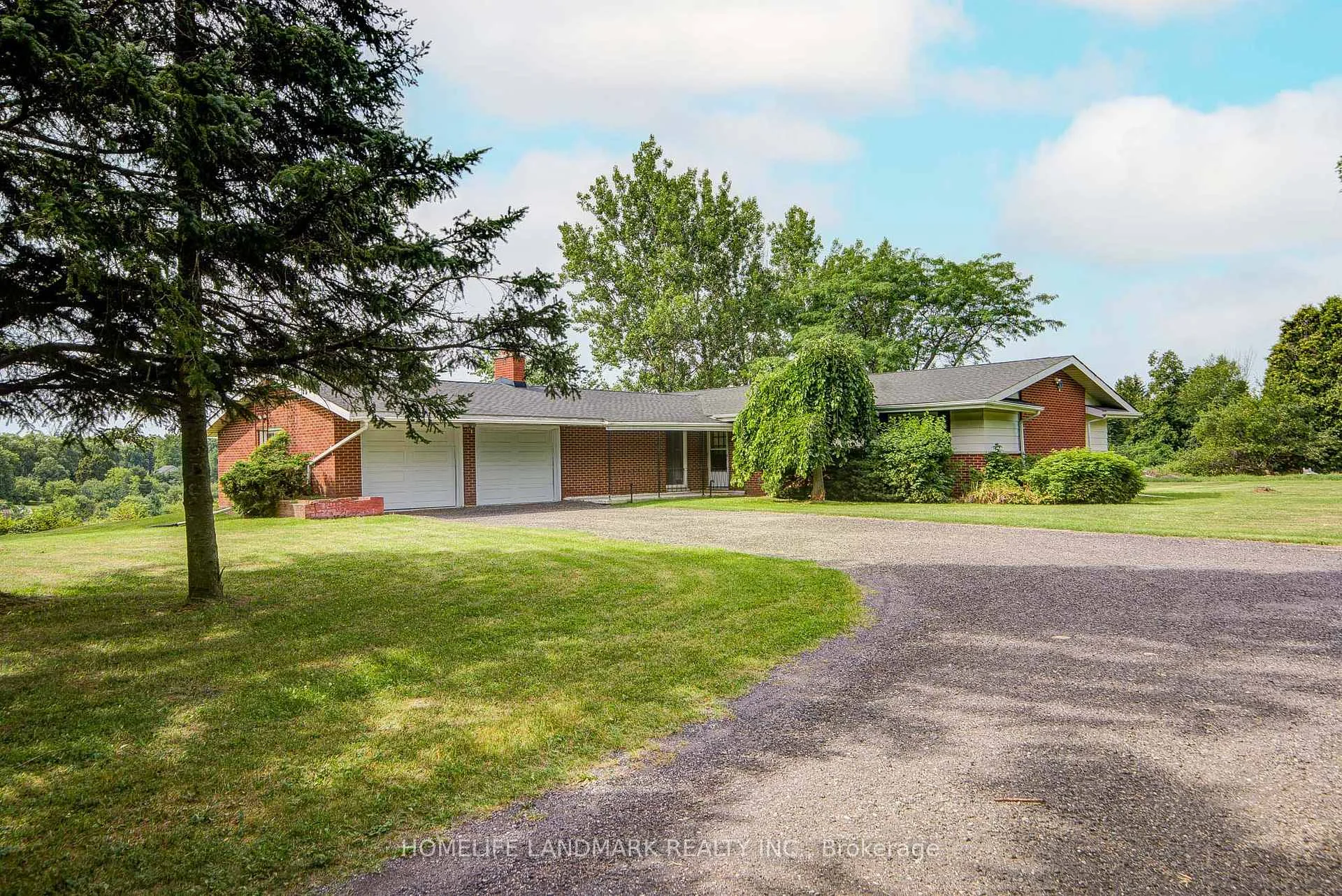 Photo 5 of 1098 15th Side Road, New Tecumseth, Rural New Tecumseth — HOMEH