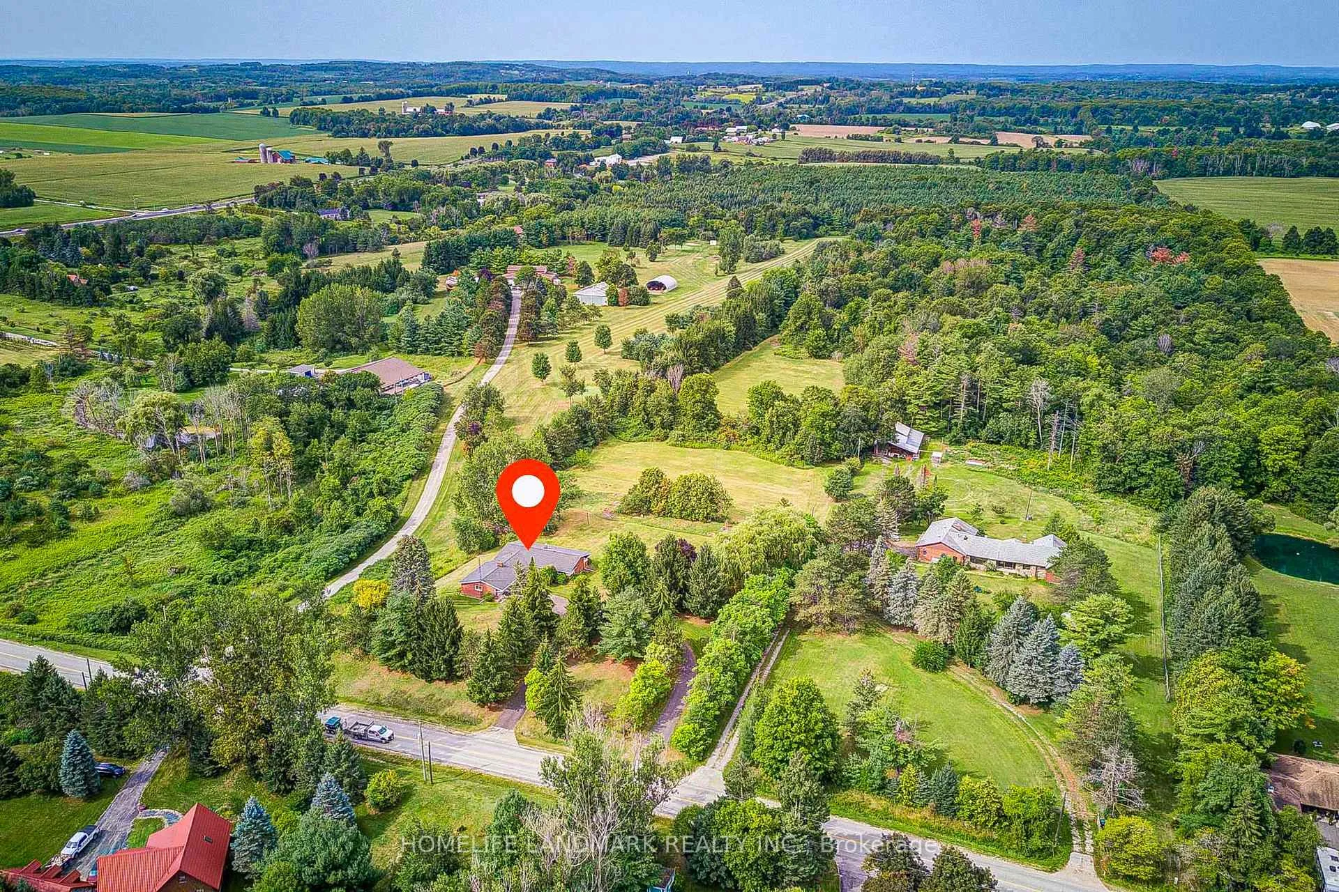 Photo 12 of 1098 15th Side Road, New Tecumseth, Rural New Tecumseth — HOMEH