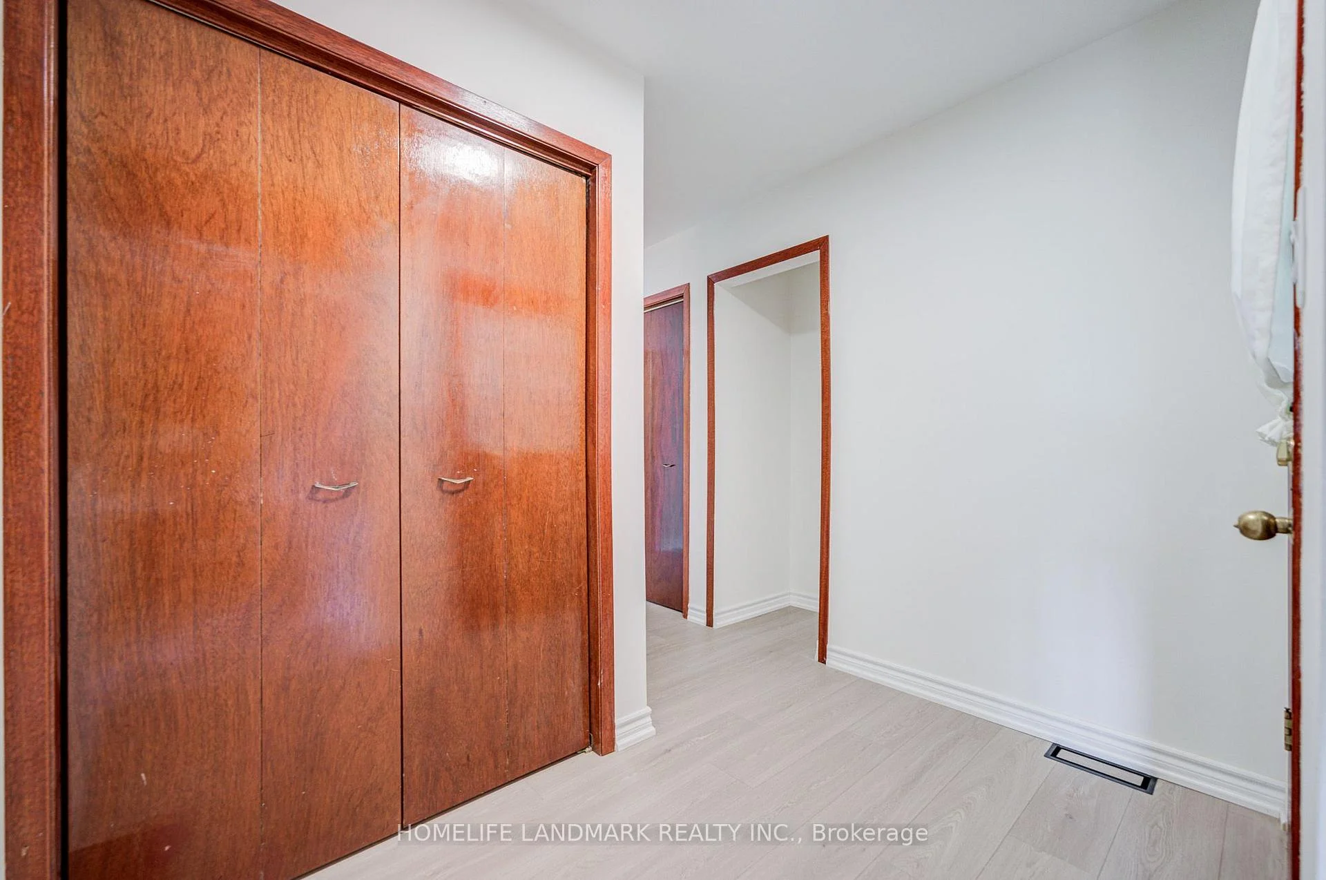 Photo 65 of 1098 15th Side Road, New Tecumseth, Rural New Tecumseth — HOMEH