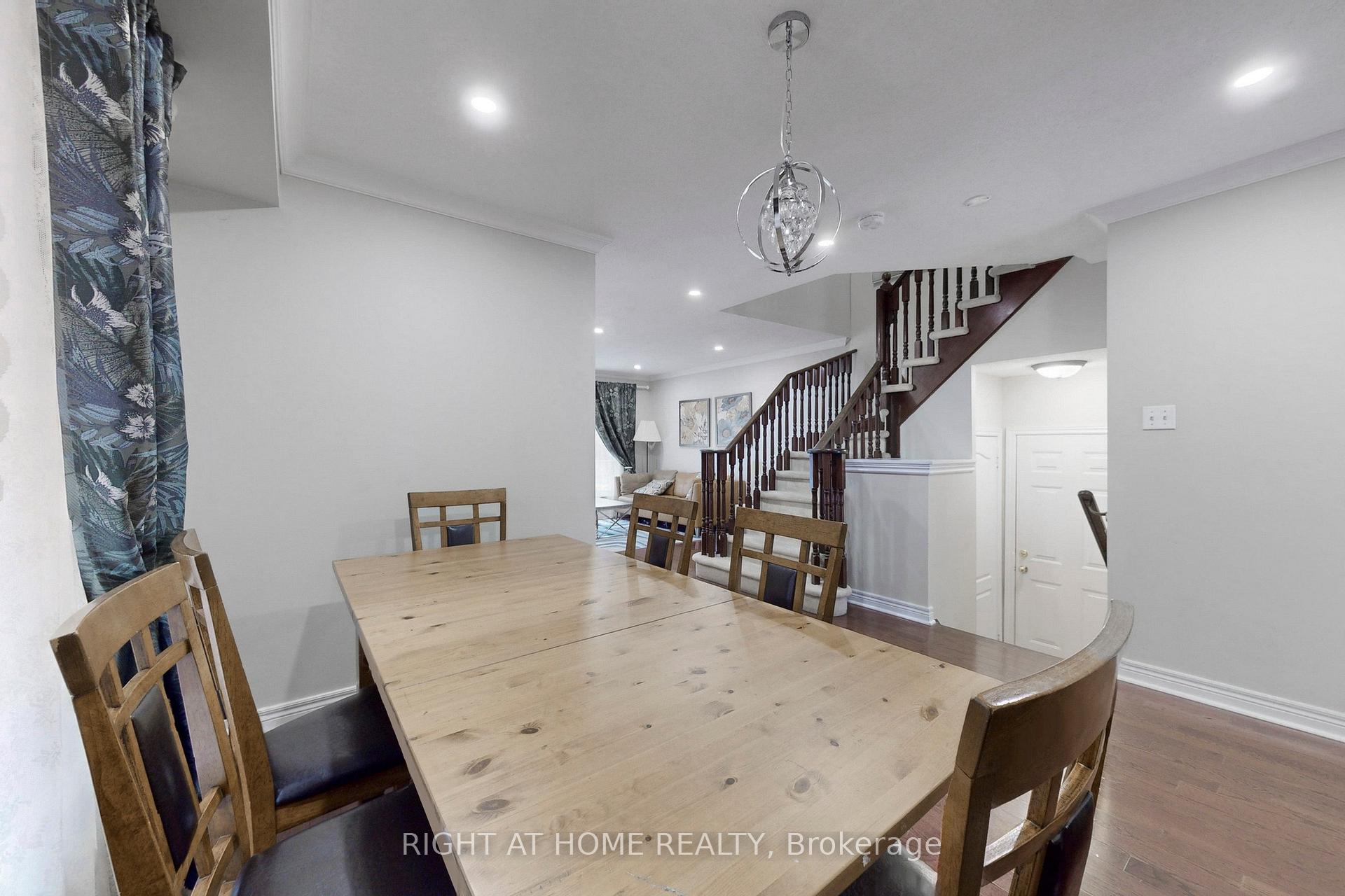 Photo 14 of 204 Everett Street, Markham, Wismer — HOMEH
