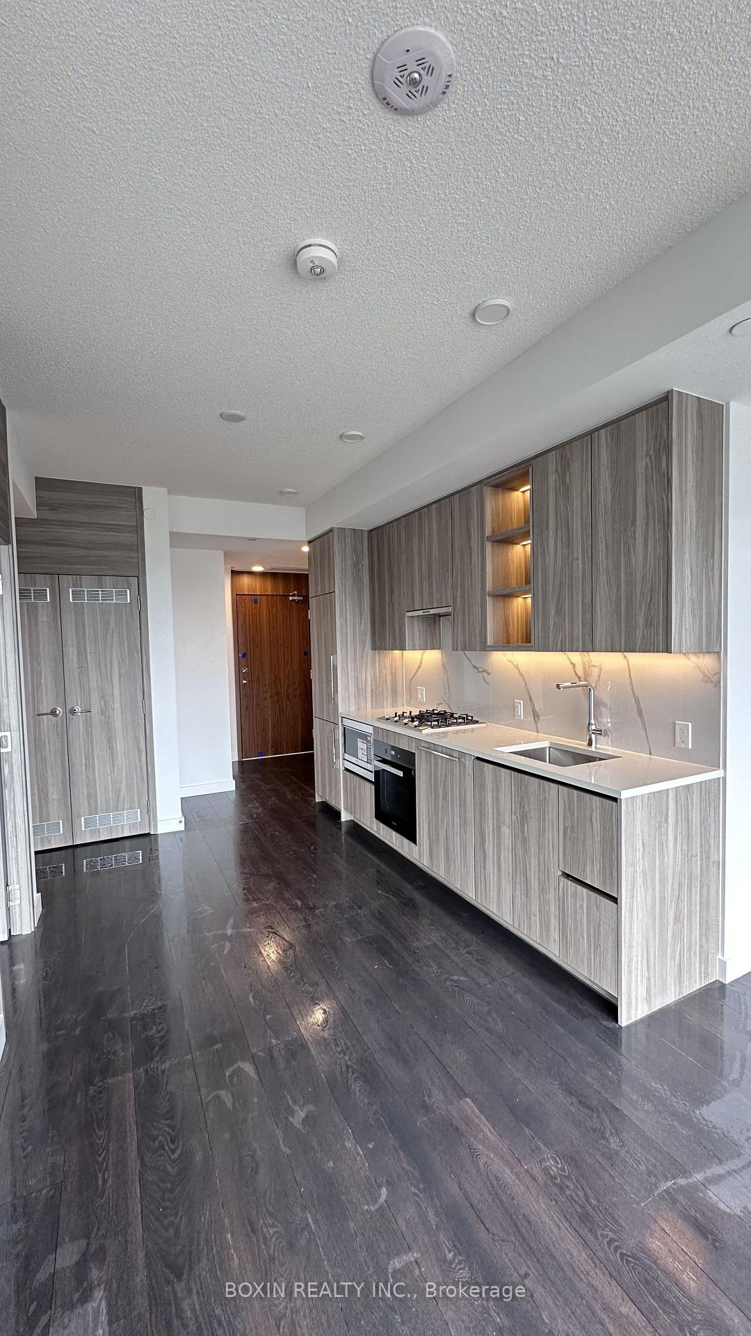 Photo 11 of Unit 07, 75 Billes Heights, North York, Bayview Village — HOMEH