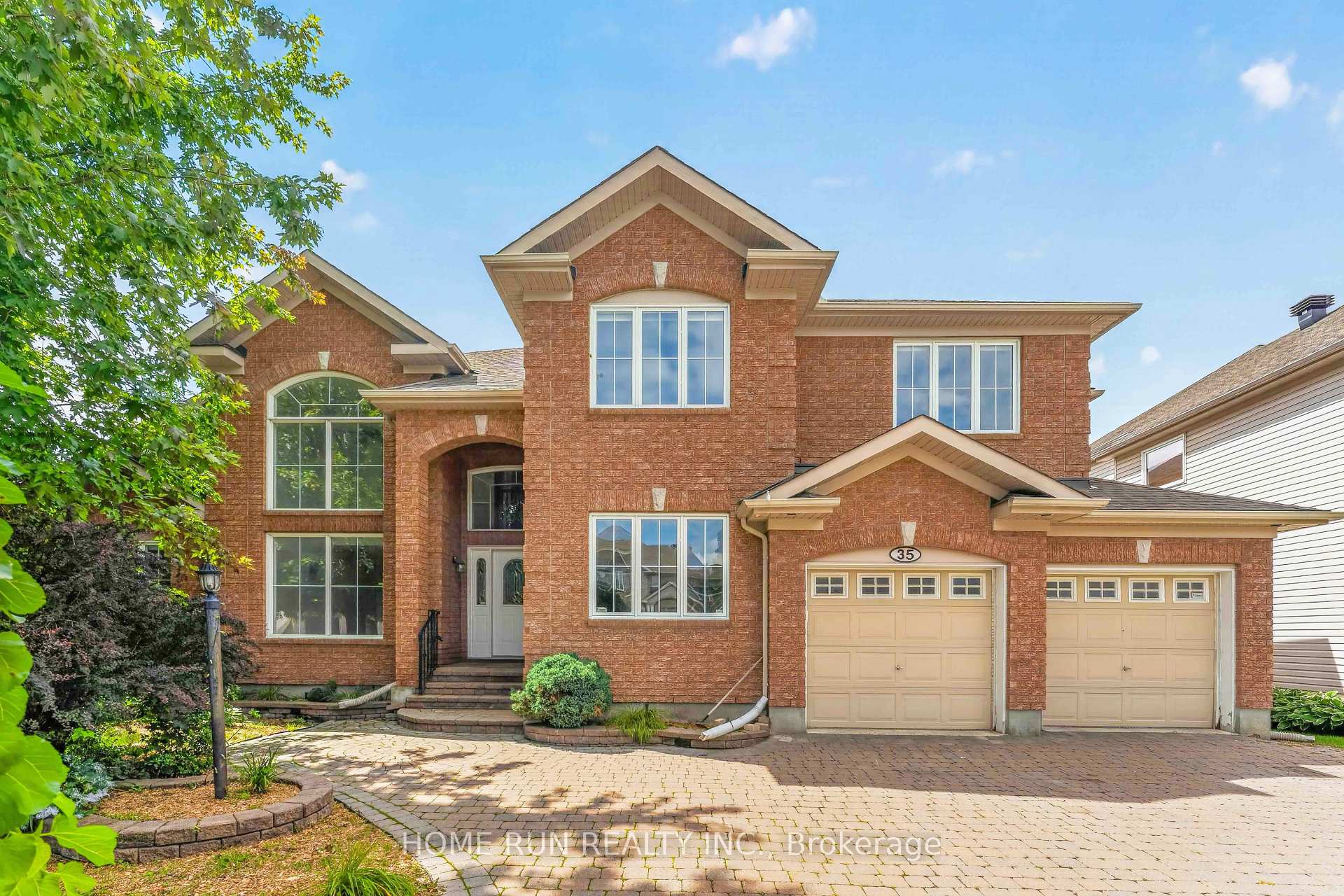 Photo 1 of 35 Blackshire Circle, Ottawa, Barrhaven - Stonebridge — HOMEH