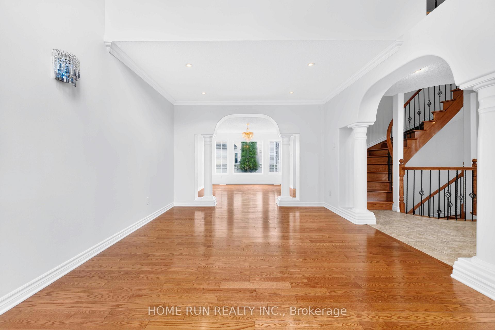 Photo 7 of 35 Blackshire Circle, Ottawa, Barrhaven - Stonebridge — HOMEH