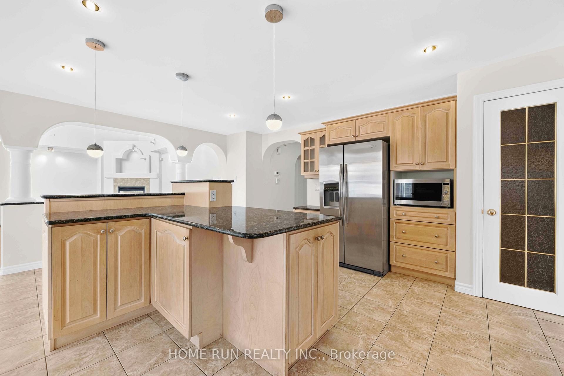 Photo 17 of 35 Blackshire Circle, Ottawa, Barrhaven - Stonebridge — HOMEH