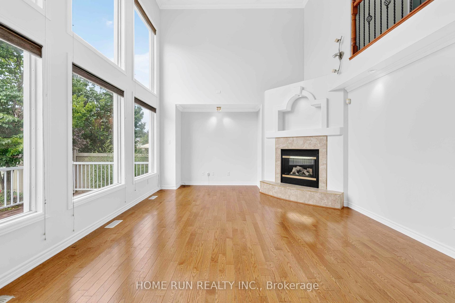Photo 20 of 35 Blackshire Circle, Ottawa, Barrhaven - Stonebridge — HOMEH