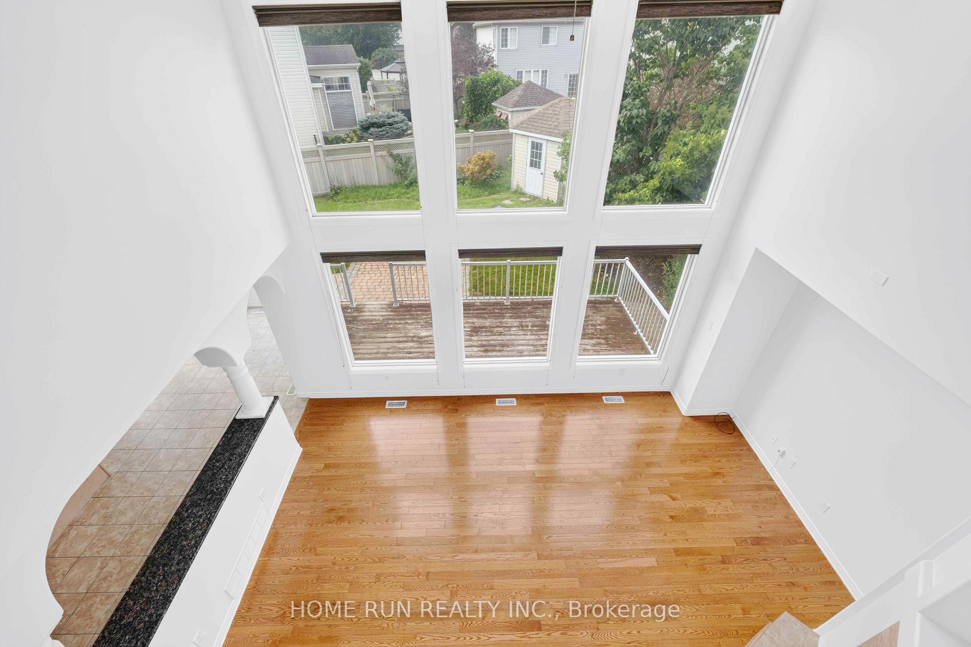 Photo 24 of 35 Blackshire Circle, Ottawa, Barrhaven - Stonebridge — HOMEH