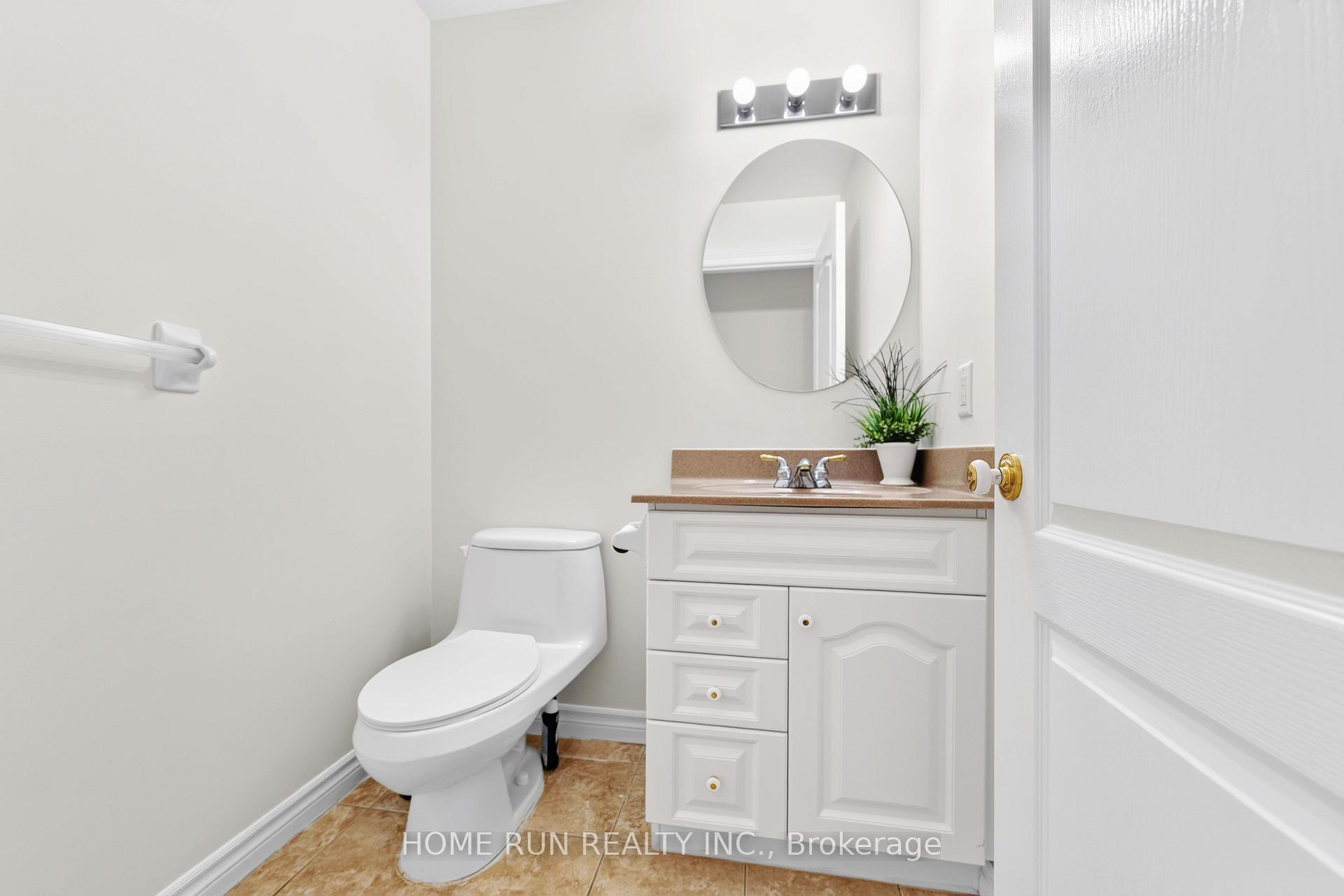 Photo 25 of 35 Blackshire Circle, Ottawa, Barrhaven - Stonebridge — HOMEH