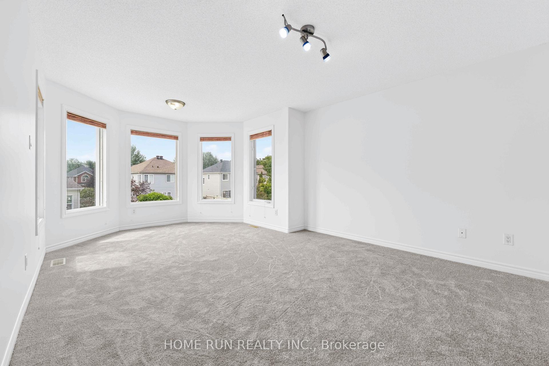 Photo 34 of 35 Blackshire Circle, Ottawa, Barrhaven - Stonebridge — HOMEH