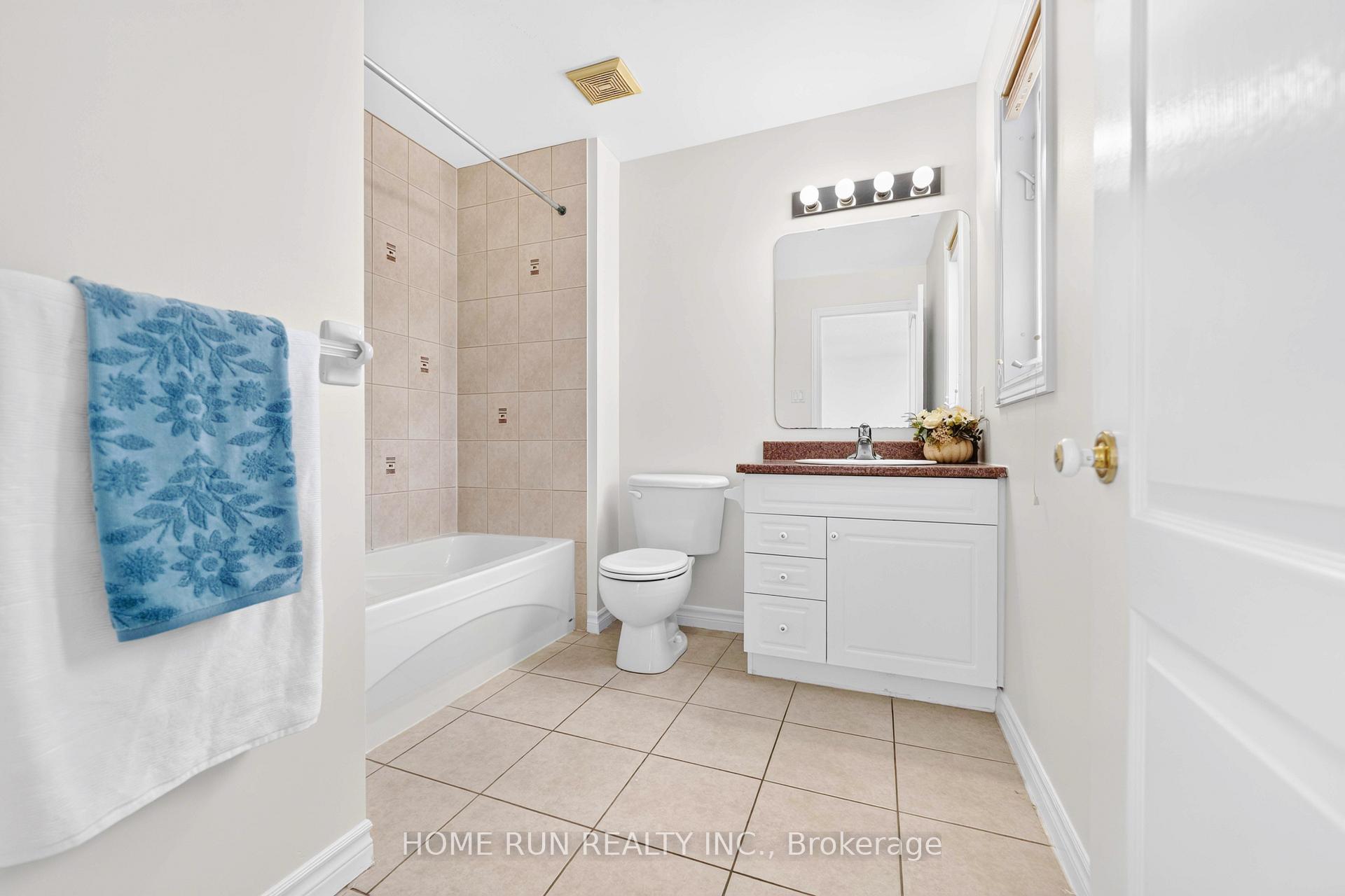 Photo 36 of 35 Blackshire Circle, Ottawa, Barrhaven - Stonebridge — HOMEH