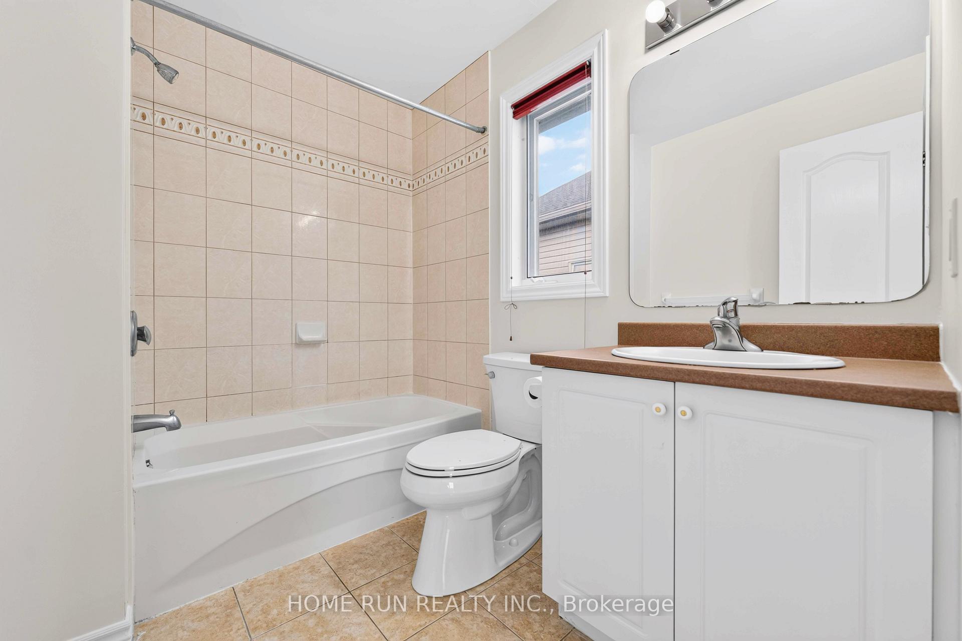 Photo 40 of 35 Blackshire Circle, Ottawa, Barrhaven - Stonebridge — HOMEH