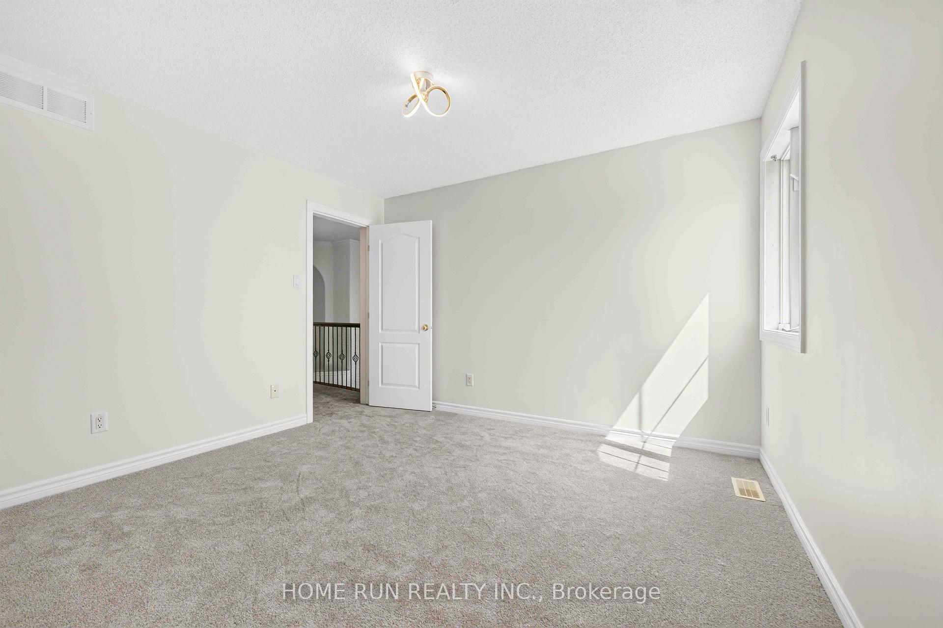 Photo 42 of 35 Blackshire Circle, Ottawa, Barrhaven - Stonebridge — HOMEH