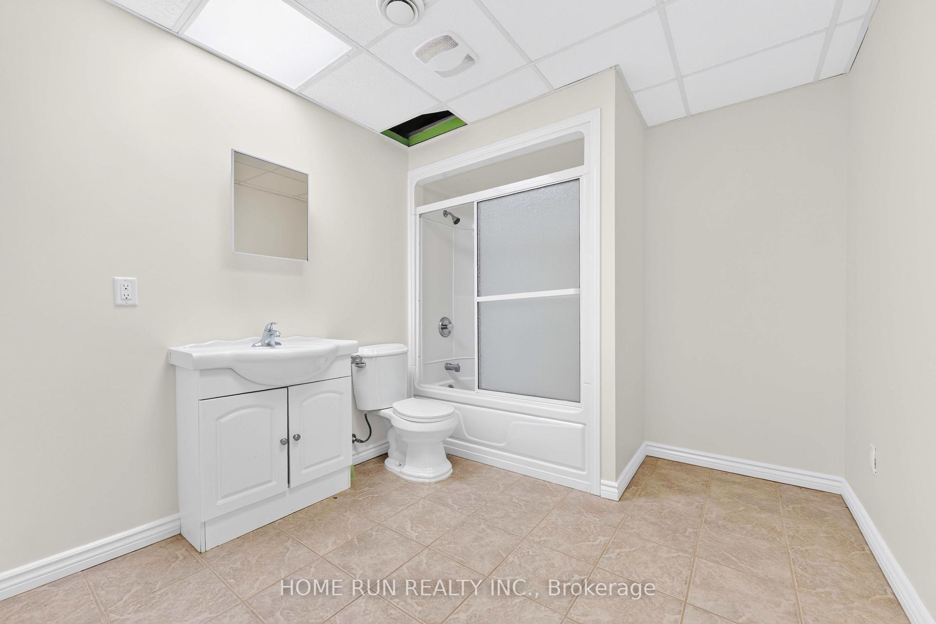 Photo 46 of 35 Blackshire Circle, Ottawa, Barrhaven - Stonebridge — HOMEH