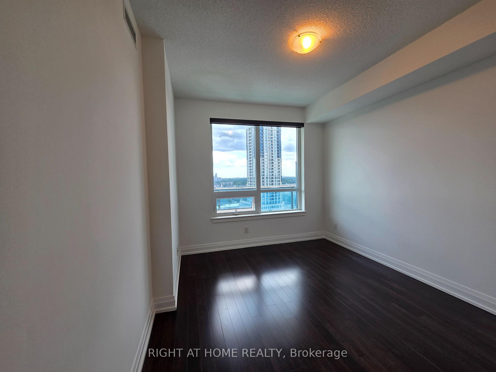 Photo 22 of Unit 1406, 7165 Yonge Street, Markham, Grandview — HOMEH