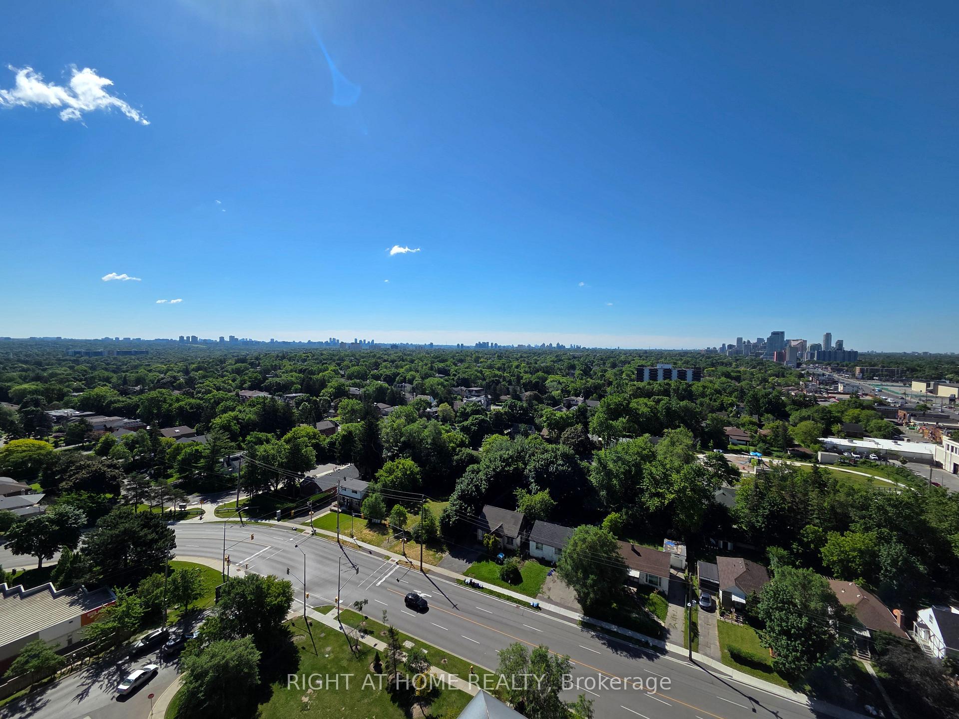 Photo 28 of Unit 1406, 7165 Yonge Street, Markham, Grandview — HOMEH