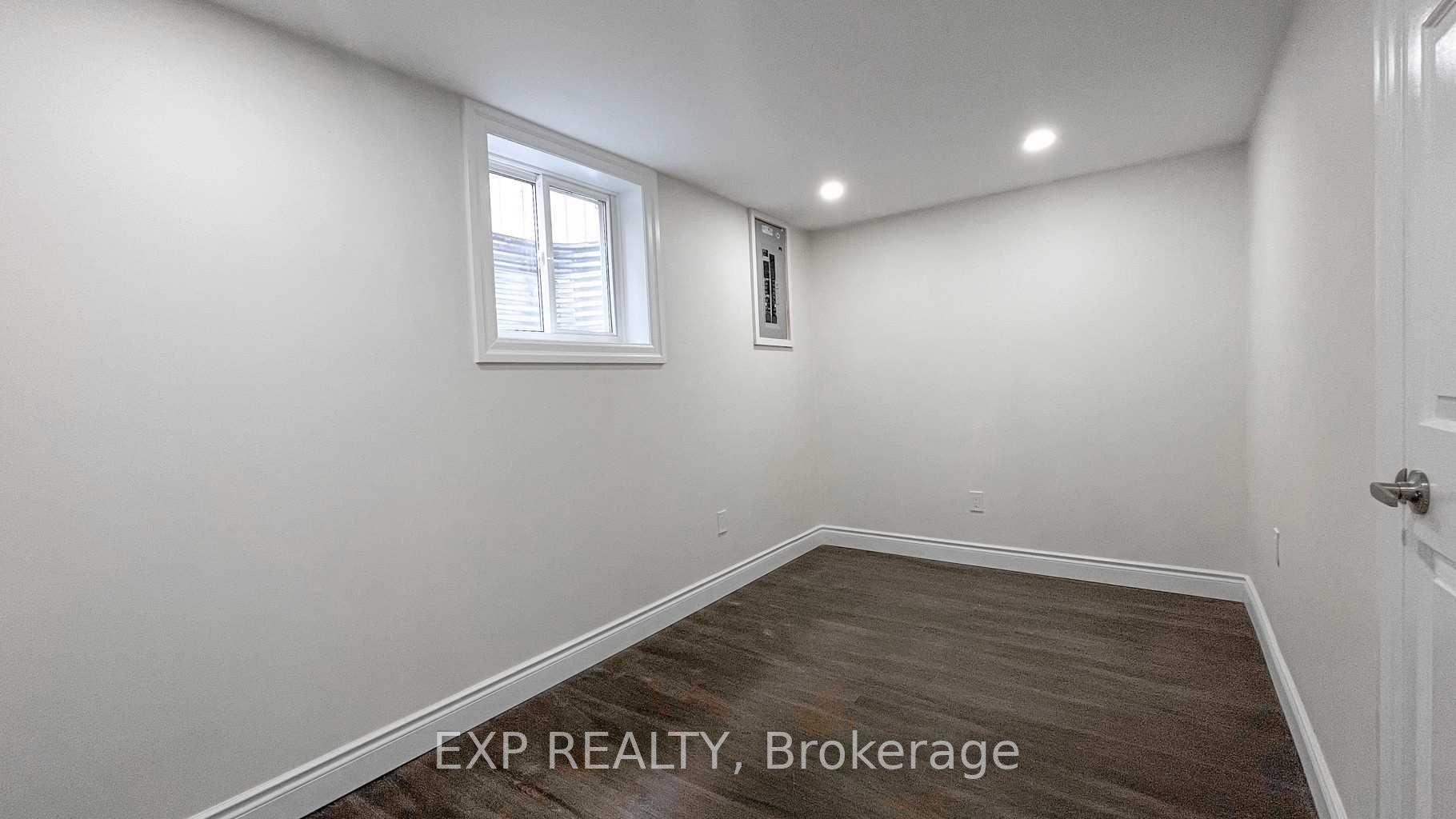 Photo 19 of 15 Calvert Avenue, Hamilton, Greenford — HOMEH