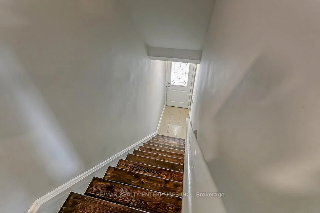 Photo 33 of Unit Unit E, 2386 Munn's Avenue, Oakville, River Oaks — HOMEH