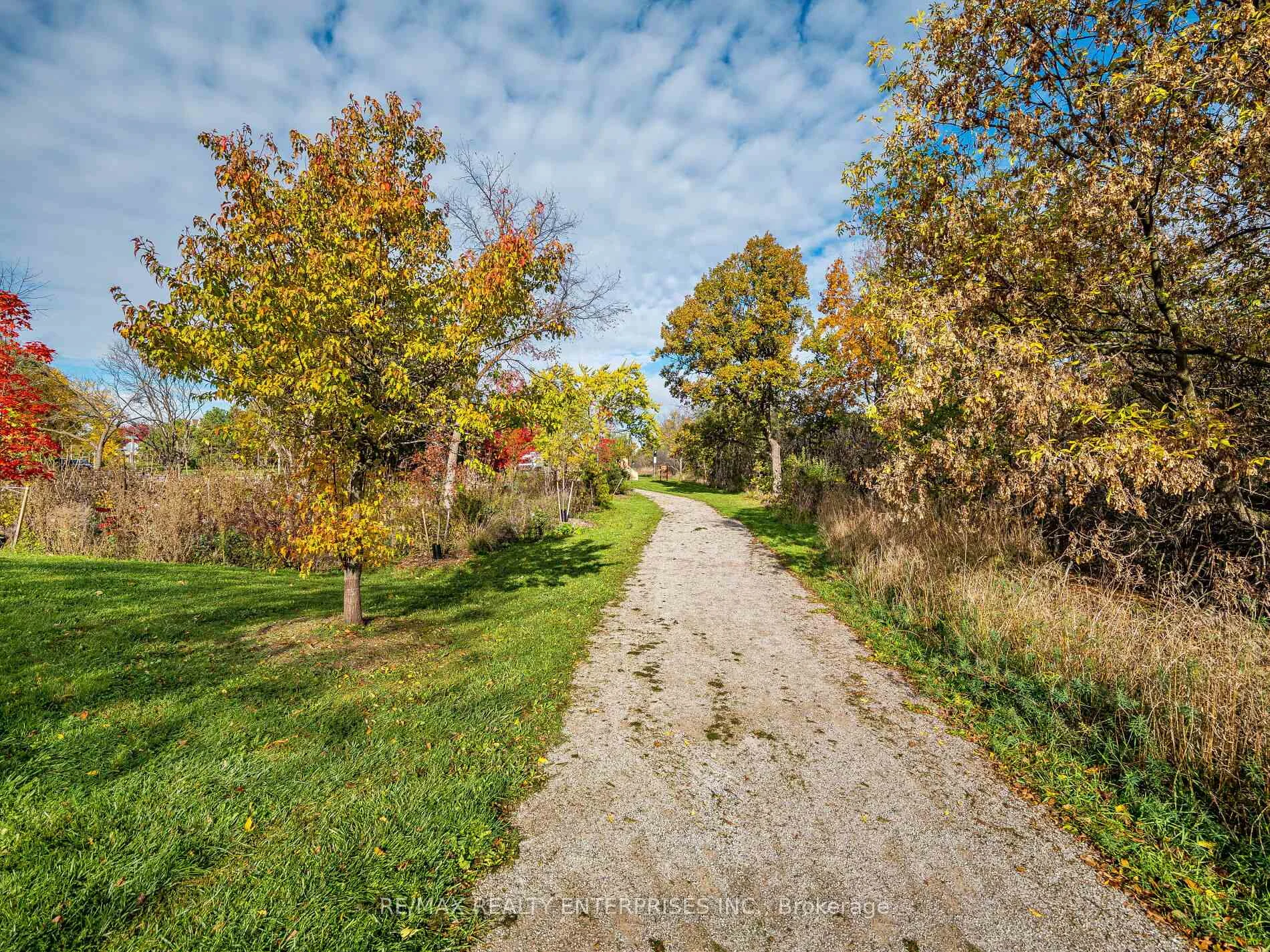 Photo 45 of Unit Unit E, 2386 Munn's Avenue, Oakville, River Oaks — HOMEH