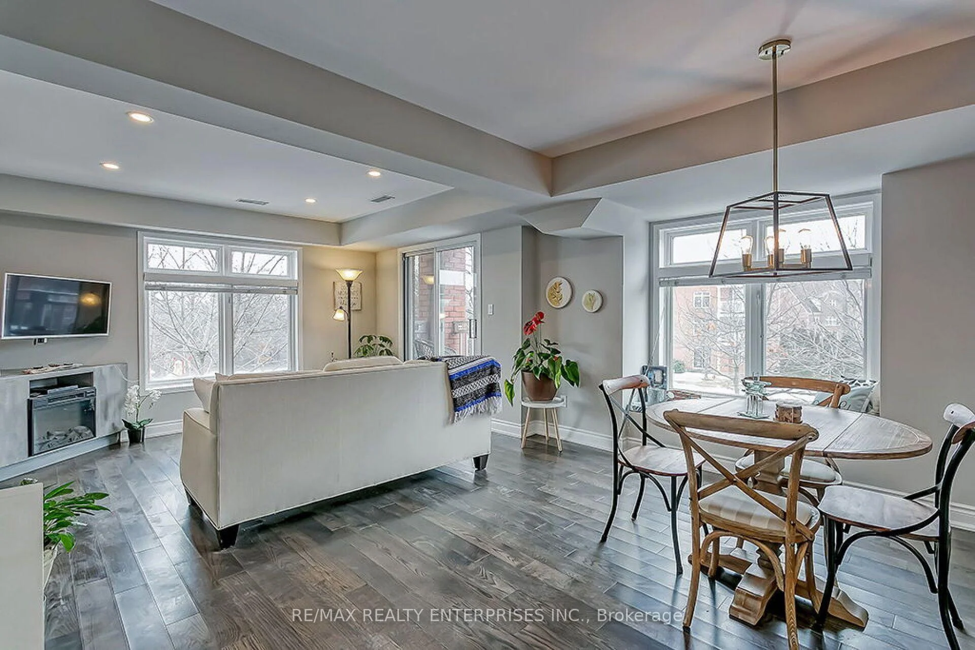 Photo 64 of Unit Unit E, 2386 Munn's Avenue, Oakville, River Oaks — HOMEH
