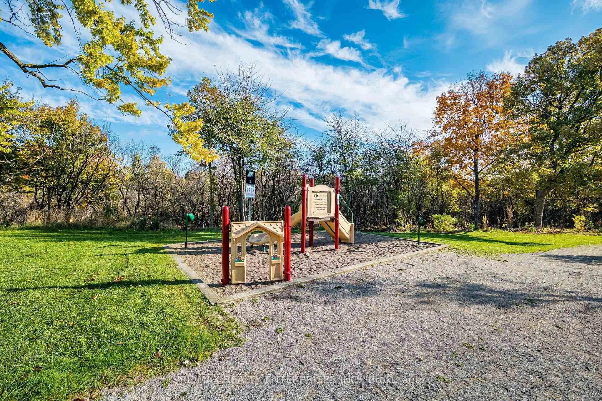 Photo 93 of Unit Unit E, 2386 Munn's Avenue, Oakville, River Oaks — HOMEH
