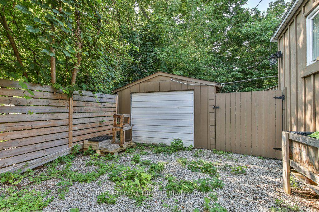 Photo 23 of 24 Mount Pleasant Avenue, London, North N — HOMEH